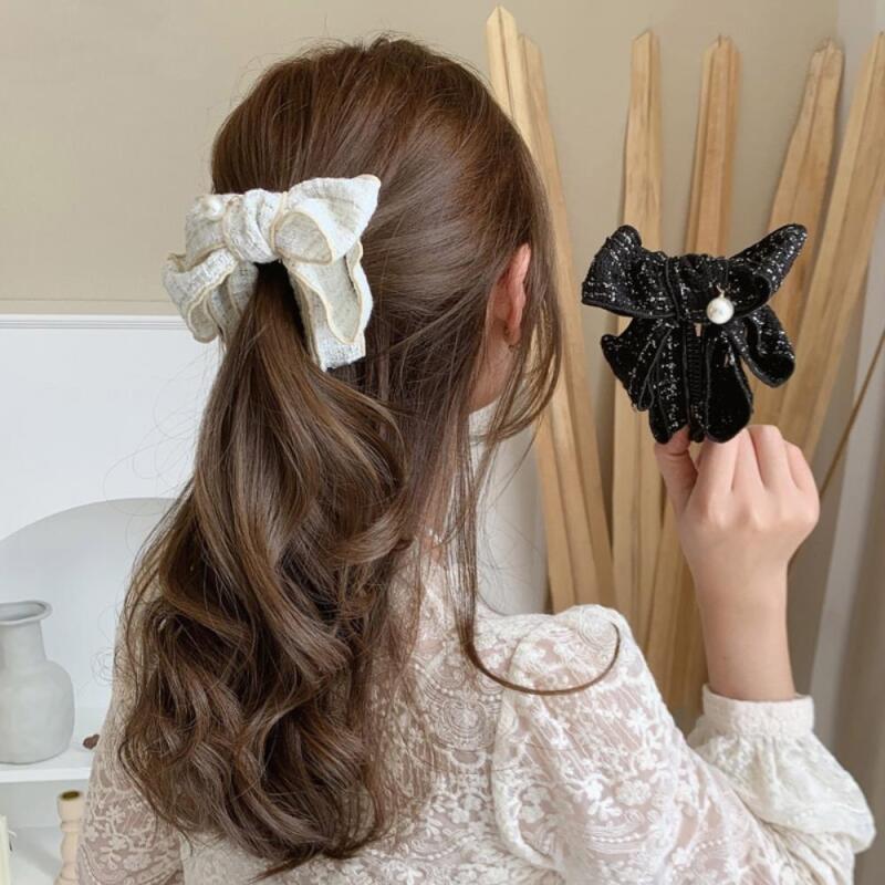 Tweed Bridal Guest Ribbon Banana Pin Clip black