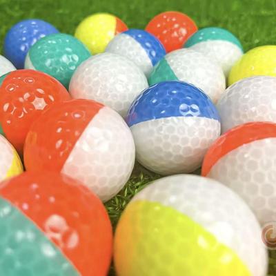 Dvouvrstvé dvoubarevné golfové tréninkové míčky