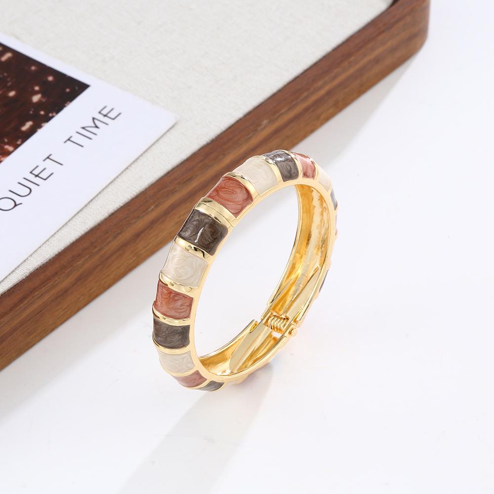 DIEZI Bracciali a Manetta Smaltati Bohemien 11 Colori Hip Hop Geometrici Irregolari Colore Oro Metallo Bracciale Largo Per Donne Uomini Gioielli