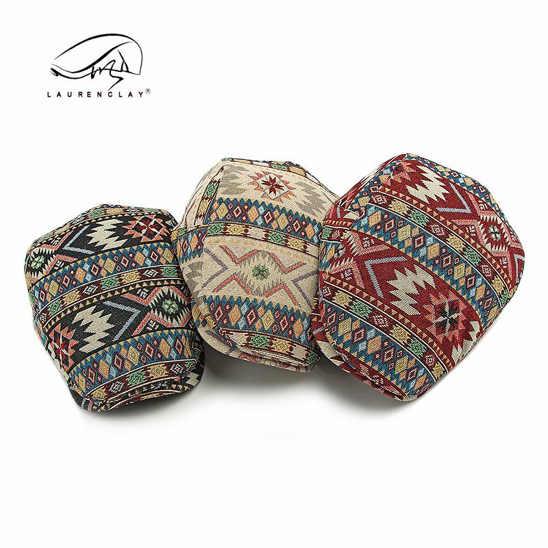 

Hat Men s Ladies Beret Spring Autumn Winter British Vintage Cap Casual Jacquard Forward Hat Adjustable чорний