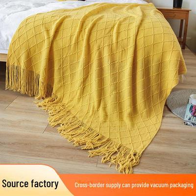 „Gestrickter Sofabezug und Decke im europäischen Stil – vielseitiges Vier-Jahreszeiten-Design für Büro, Bett oder Couch“