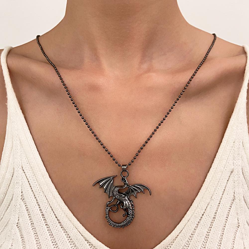 Collana Pendente Drago Cartoon Drip Retrò con Diamanti - Stile Disco Hip Hop Europeo & Americano