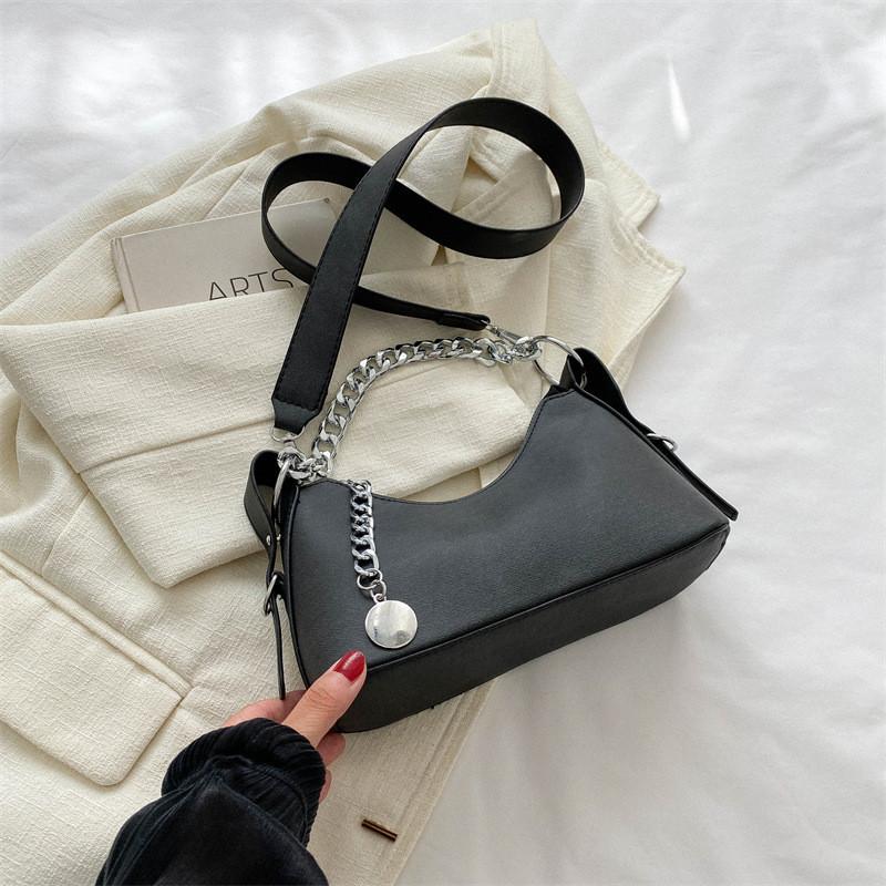 New Vintage Chic Women s Commuter Crossbody Bag For Fall 2023 чёрный