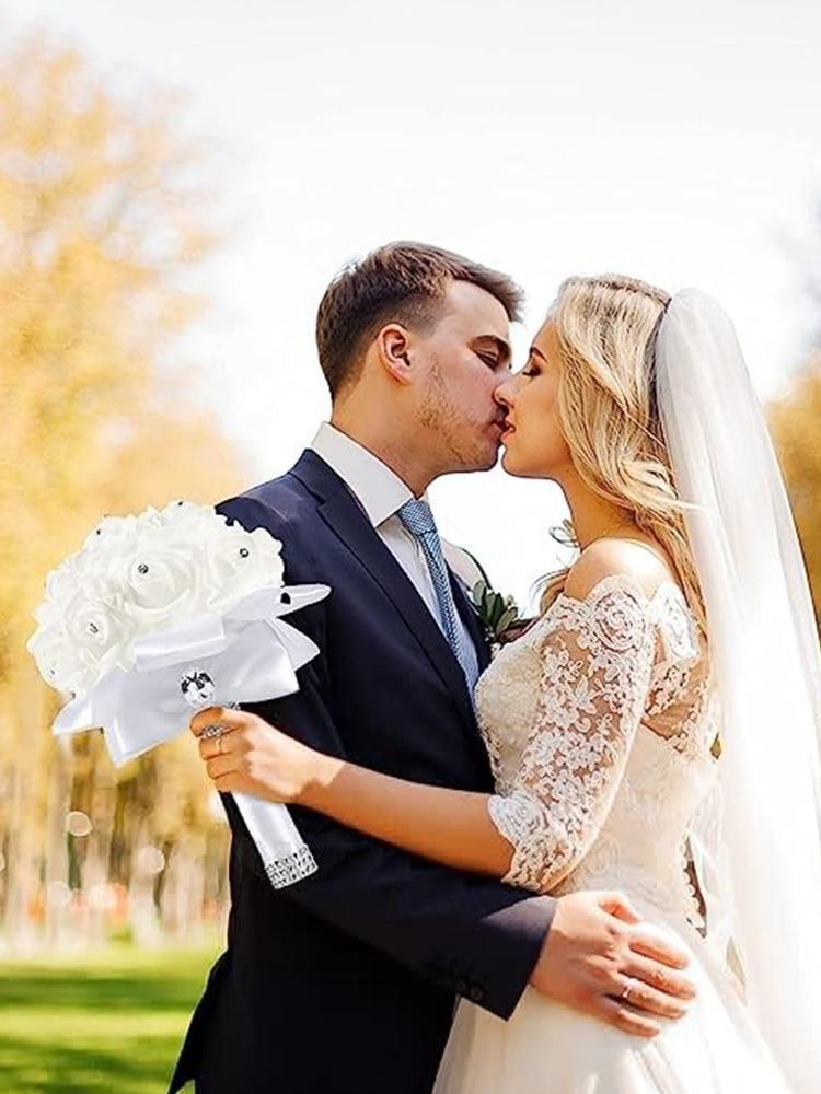 Artificiale rosa nuziale fiori di contenimento bouquet da sposa bouquet bianco per la sposa bouquet da sposa per damigelle d'onore con nastri morbidi diamantati