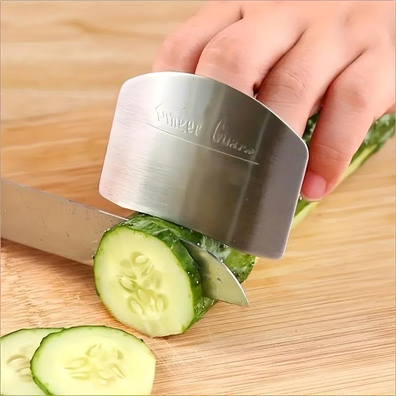 Stainless steel finger guard kitchen gadgets finger guard does not hurt your hands adjustable vegetable cutting anti-cut shield