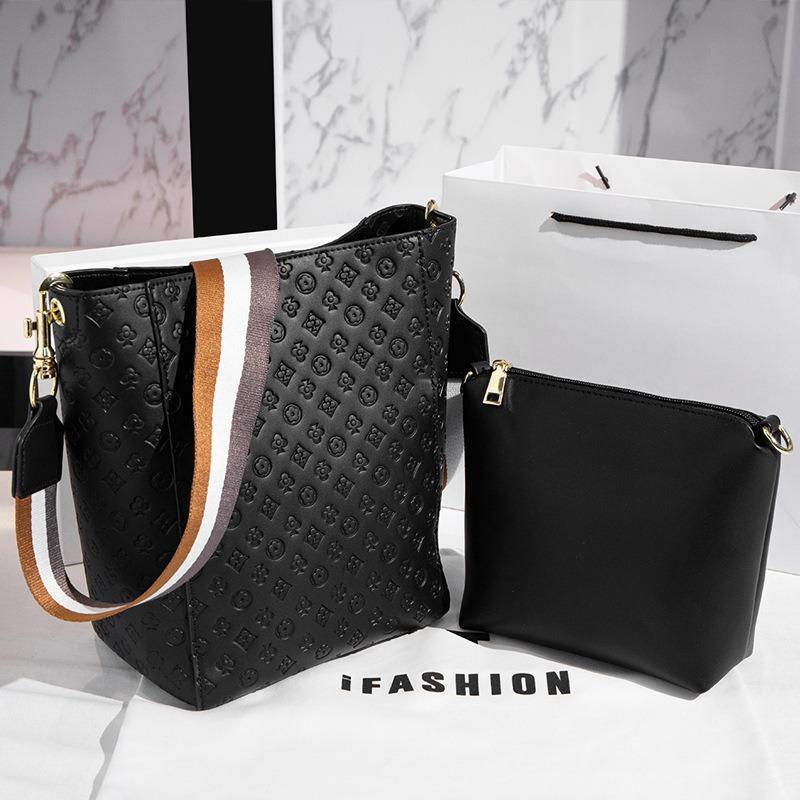 New Women's Bag Fashionable Versatile Embossed Solid Color Bucket Bag High-end Wide Shoulder Strap Commuter Shoulder Messenger Bag
