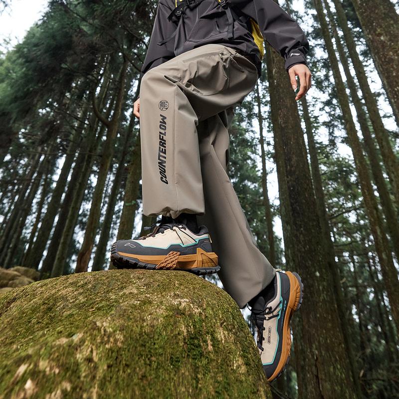 Li Ning CF Su Xing Chuan Pro Módní Pohodlné Všestranné Protiskluzové Tlumení Nárazů Podpora Nízké Turistické Boty Unisex Turistické Boty Khaki AHTU017-14