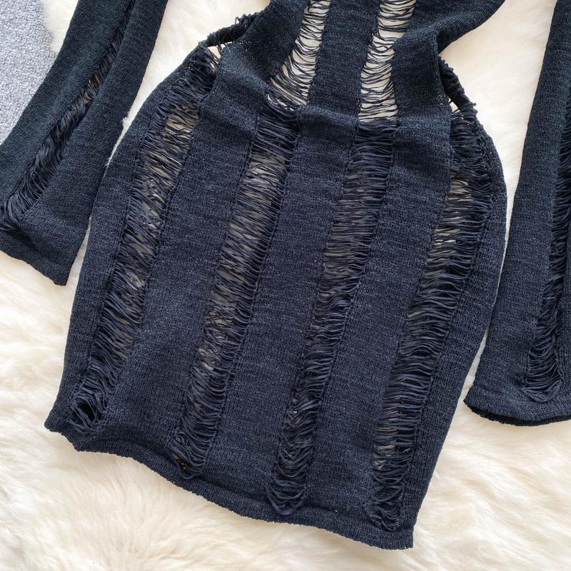 Abito lavorato a maglia senza schienale elegante scava fuori Abito da donna elegante a maniche lunghe sexy Mini abiti a matita Abito coreano sottile di moda di base sottile femminile 2024