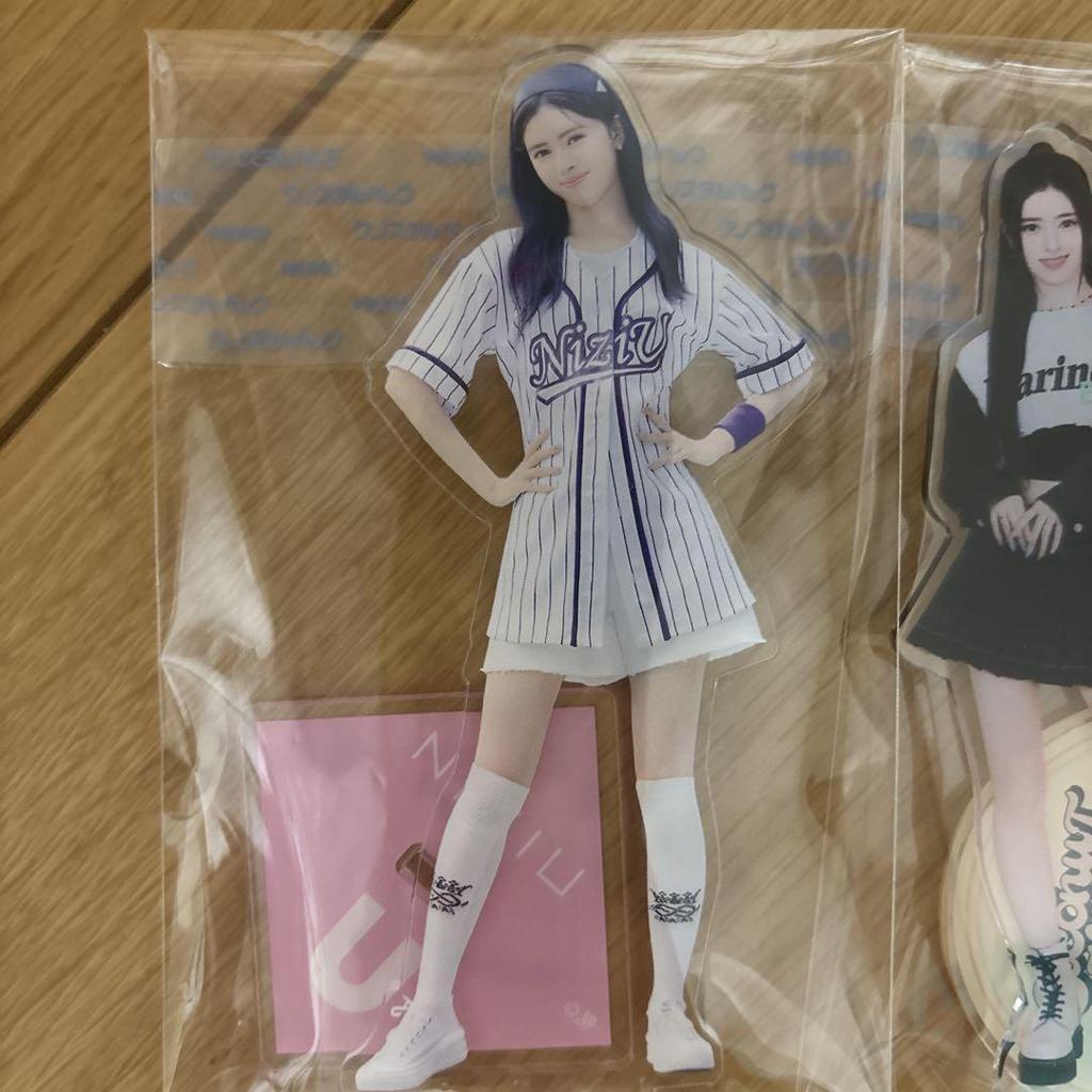 [USED] NiziU Lima Acrylic Stand