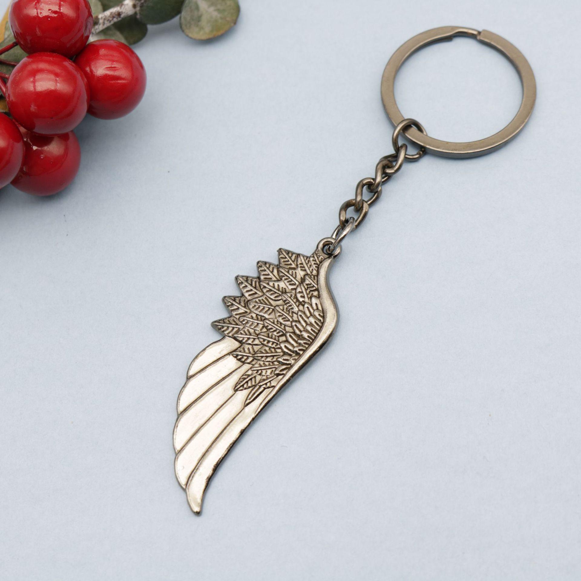 Xiyin Simple Feather Wing Keychain Pendant