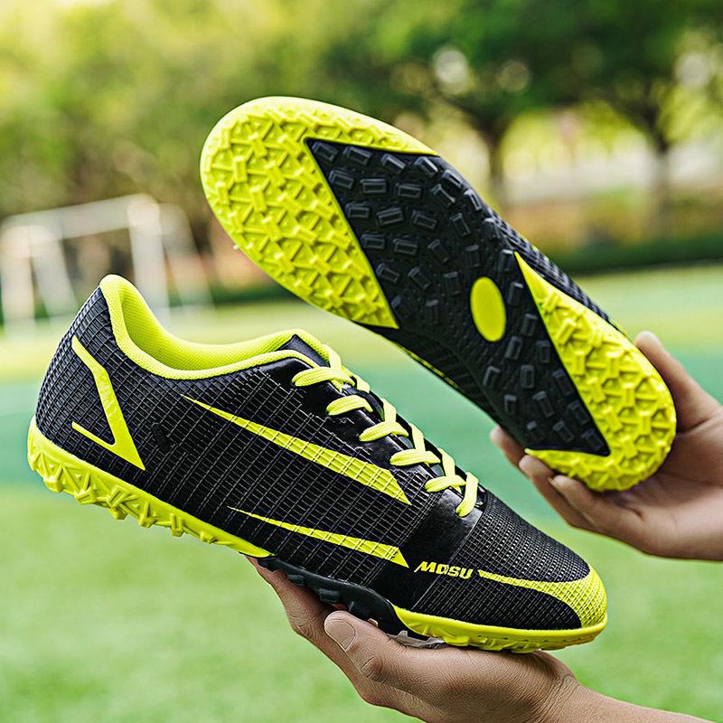 Men Football Boots Long Spikes High Ankle Soccer Shoes TF Outdoor Grass Cleats Soccer Boots Training Sport Football Shoes