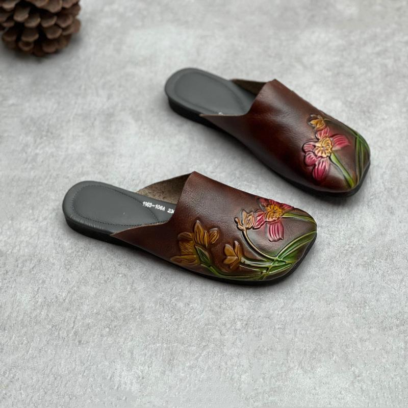 Retro Hand-painted Flip-flops Summer Flip-flops with Toe Caps and Embossed Flat Heels Genuine Leather Sandals