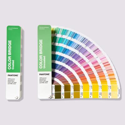 PANTONE Farbmuster Pantone GP6102B Color Bridge Set Hohe Qualität (Beschichtetes Papier, Papier) [Insgesamt 2.359 Farben] [Waren]