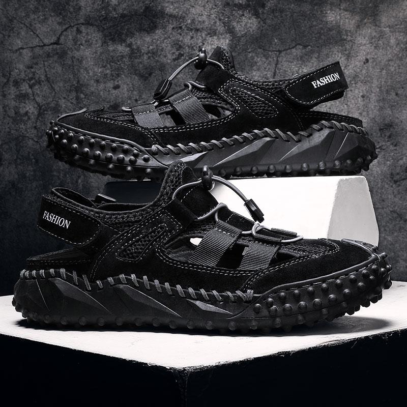 Fashion Classic Vintage Style Sandals Men Breathable Summer Flat Outdoor Handmade Sandals Antiskid Beach Sneakers Hollow Out Desert Shoe