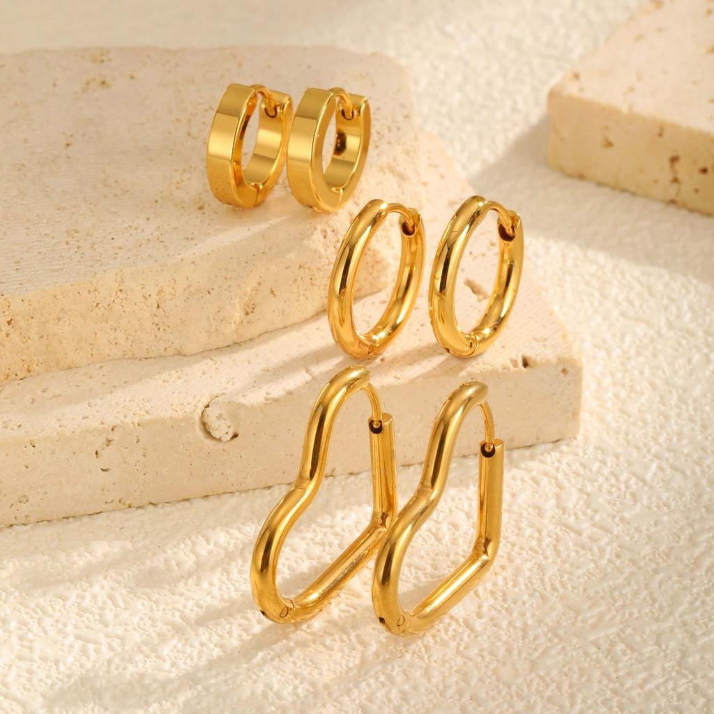 3 Pairs Heart-shaped Hoop Earrings for Women,Gold Plated Stainless Steel Geometric Earrings,High Polished Party Jewelry Gifts