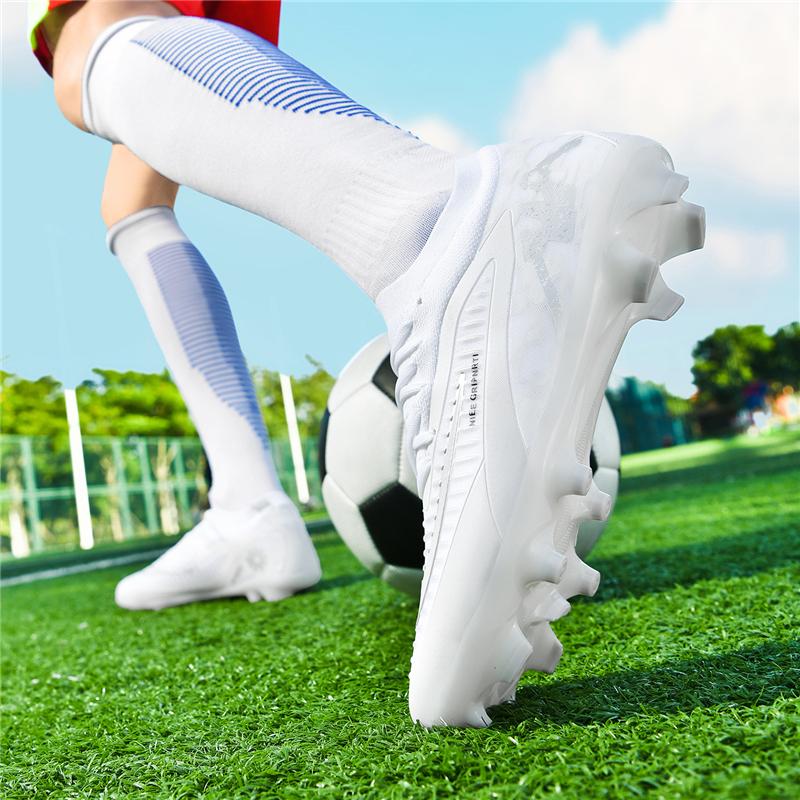 FG Men Soccer Shoes Professional Fast Football Shoes Comfortable Outdoor Football Field Boots Sneaker Training Sneaker Match