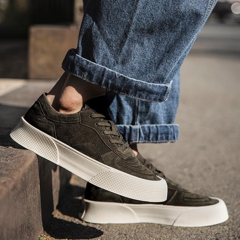 Schuhe Herren modische Herren 2024 Sommer neu dicksohlige erhöhende koreanische Version modische Board-Schuhe Herren lässige Herrenschuhe