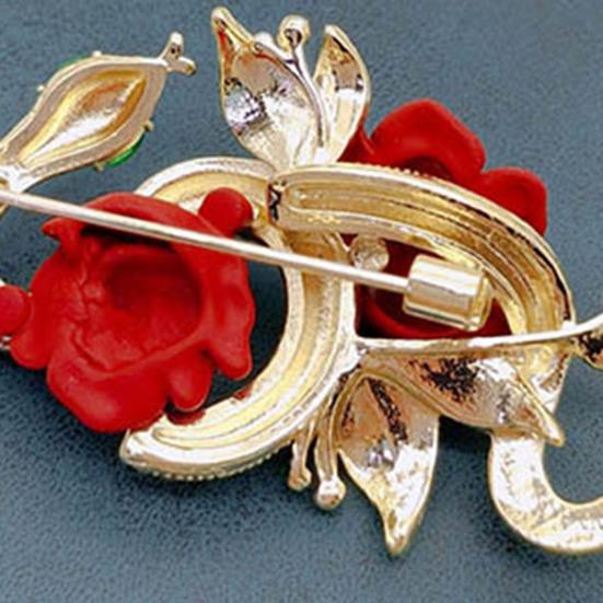 Suit Coat Brooch Shiny Rhinestones Snake Shape Pin with Rose Flower Decor Sweaters Hats Bags Badge Daily Wear Parties Accessory
