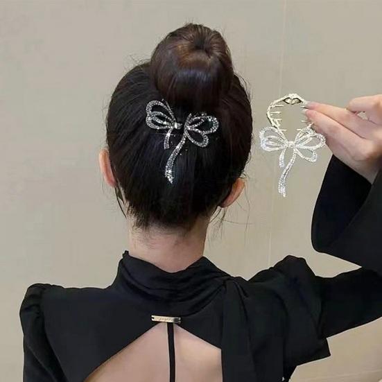 Pince à cheveux élégante incrustée de strass, en forme de nœud papillon, fausse perle, support pour queue de cheval, dents antidérapantes, arrière de la tête, griffe de cheveux, couvre-chef
