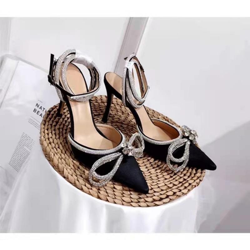 Runway Style Glitter Rhinestones Dame Pumps Krystall Sløyfe Satin Sommer Dame Sko Ekte skinn Høye hæler Party Ball Sko