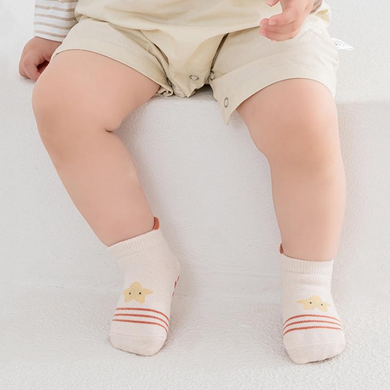 Baby Anti-Rutsch Socken Herbst Winter Baumwolle Gestrickt Kinder Cartoon Kurze Socken Lässig Säugling Kleinkind Bodensocken Für Mädchen Jungen 0-5 Jahre