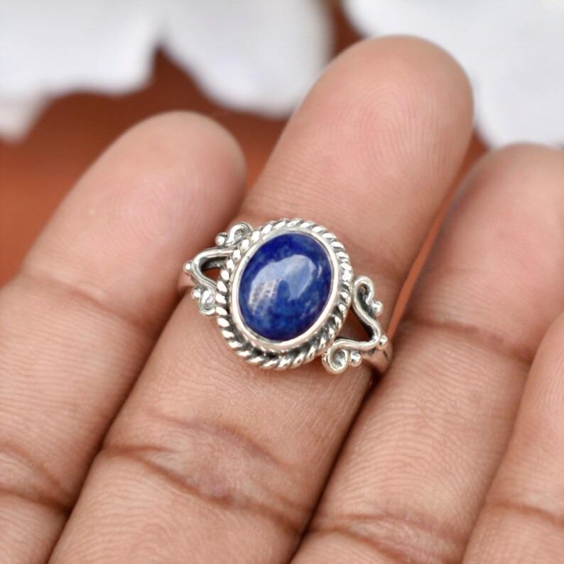 Lapis lazuli oválny prsteň z drahokamov, ručne vyrábaný dizajnérsky prsteň, boho prsteň, darček pre ňu, prsteň s vyhlásením, dámsky prsteň