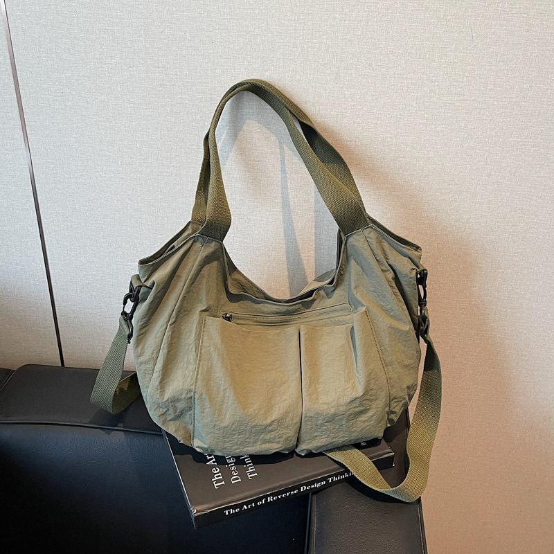 Large-capacity cloth bag women's new one-shoulder tote bag trendy and light tote bag casual messenger bag