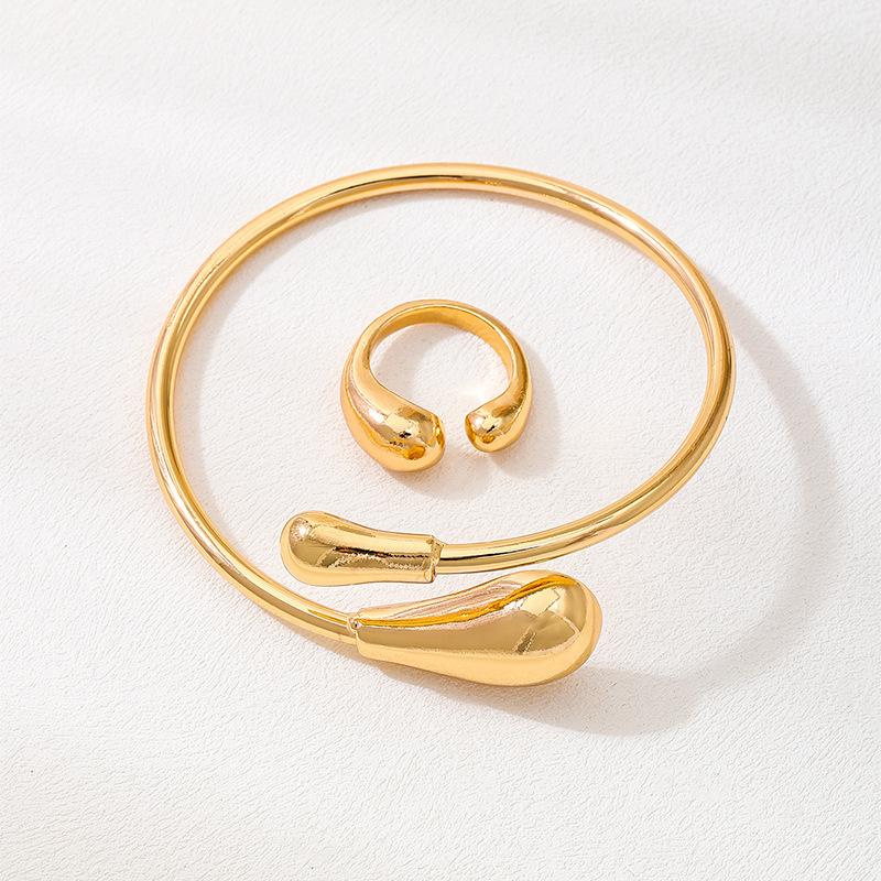 DIEZI 3pcs/set Vintage Torque Necklaces Bangles Rings Set For Women Punk Geometric Gold Silver Color Metal Hip Hop Jewelry Set