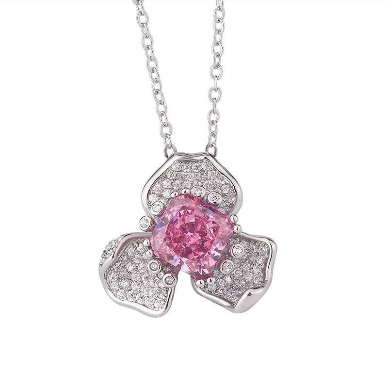 Autumn And Winter Jewelry High Carbon Diamond Ice Flower Cut Copper Inlaid Petals Light Luxury Pendant Female Host Stone 8 * 8