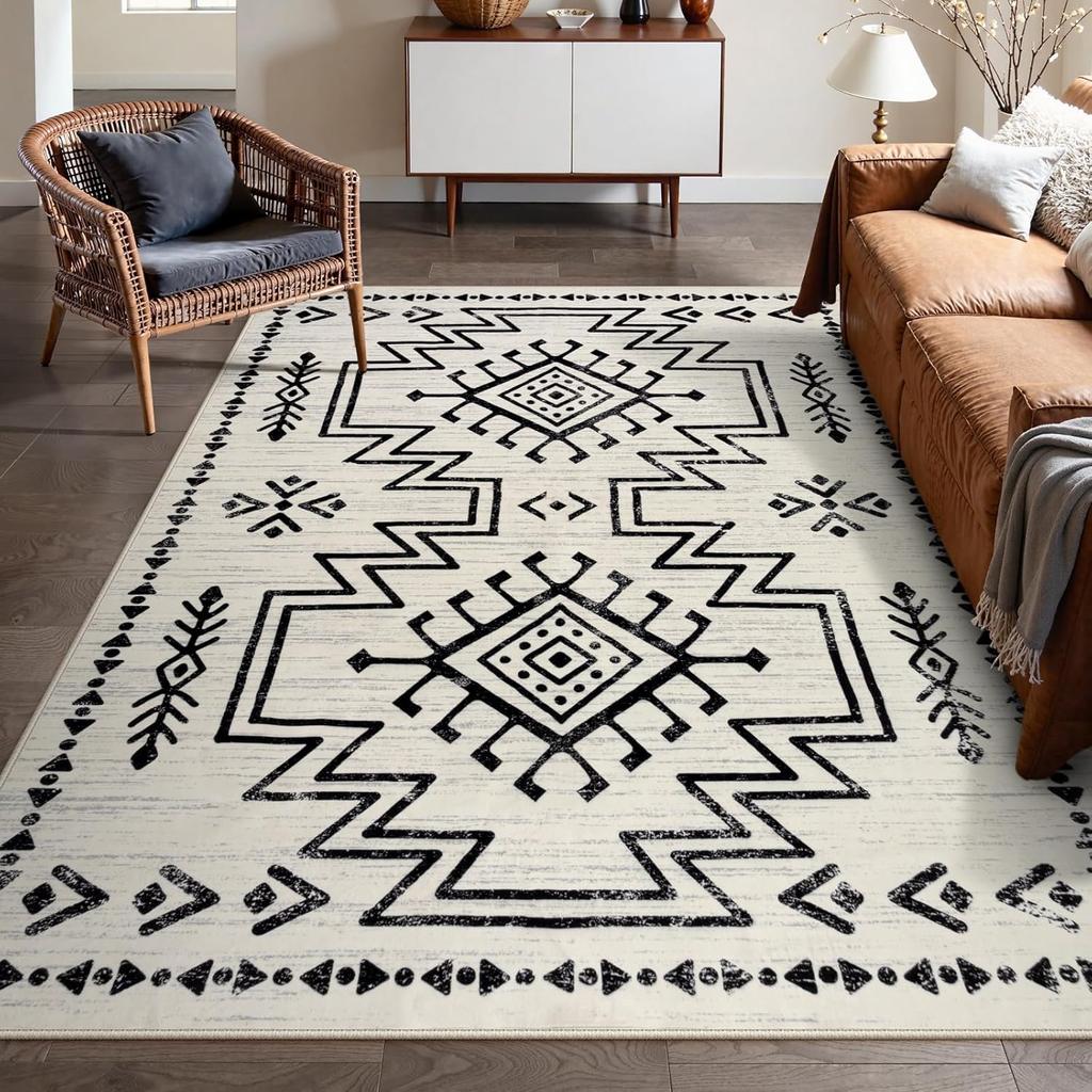 Vintage Aztec Tribal Area Rug Black White Geometric Totem Floor Mat Bohemian Ethnic Carpet for Living Room Bedroom Home Decor