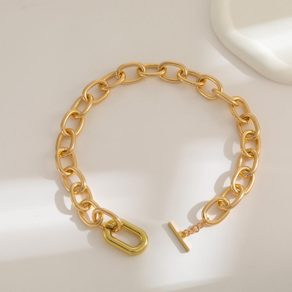 Layered Aluminum Stylish Chain Necklace With Geometric Metal Lock For Women