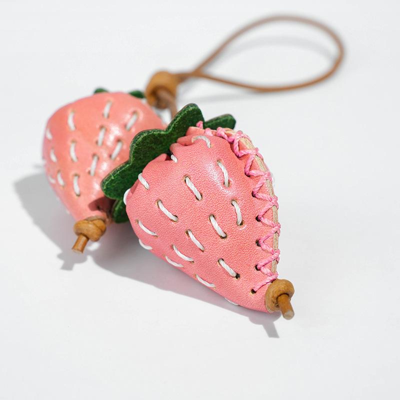 1 Piece 3D Strawberry Charm Cowhide Pendant High-End Strawberry Keychain Diy Decoration Bag Accessories