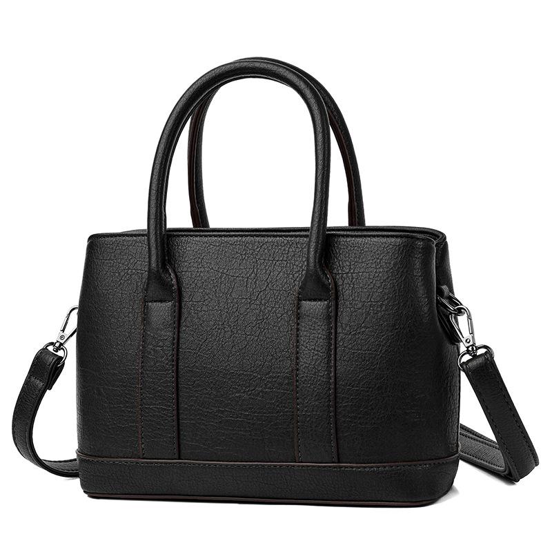 Bag Women's Bag 2025 New Korean Version of Retro Trendy Large Capacity Shoulder Crossbody Commuter Tote Bag Middle-aged Handbag