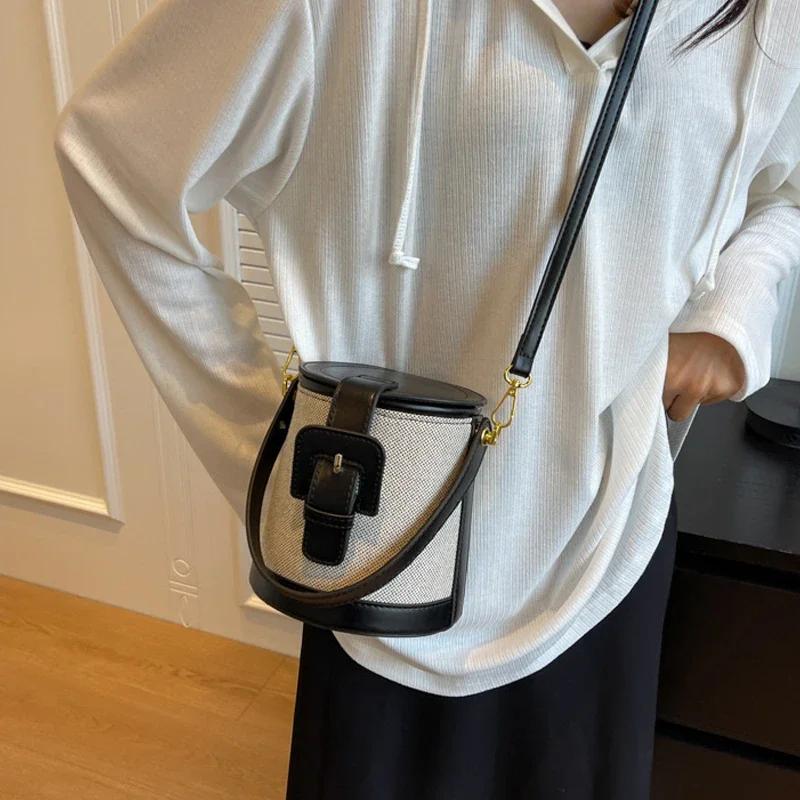 Luxury Retro Bucket Bag for Women  Autumn New Chic  Pluto Canvas Patchwork Elegant Feminine Crossbody Bags
