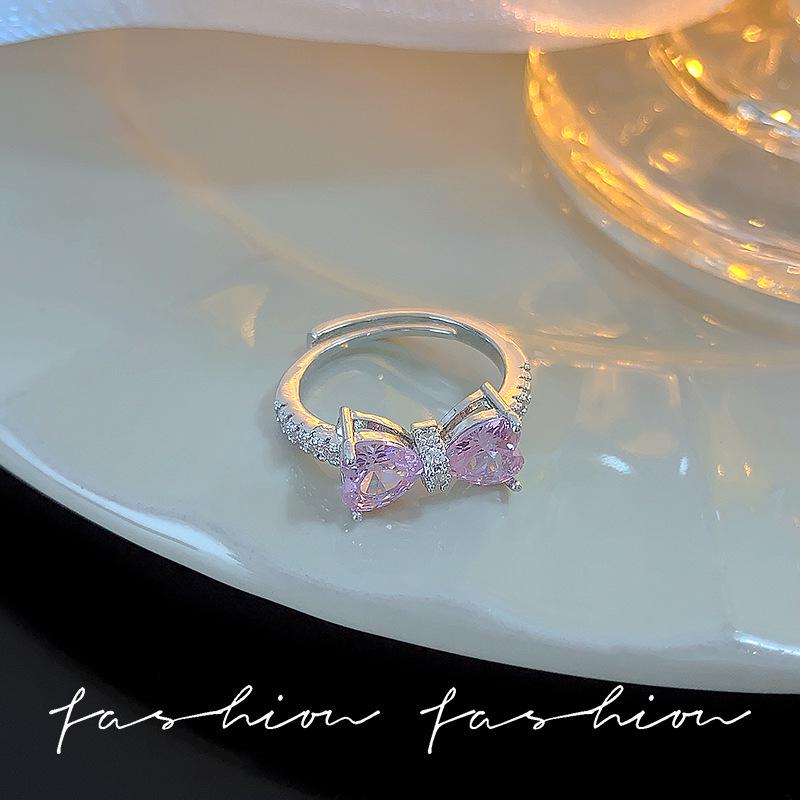 Elegant Butterfly Zircon Silver Ring: Women's High-End Luxury Style Jewelry