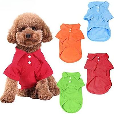 Giyim ve ayakkabı – Köpekler için yelekler ve gömlekler