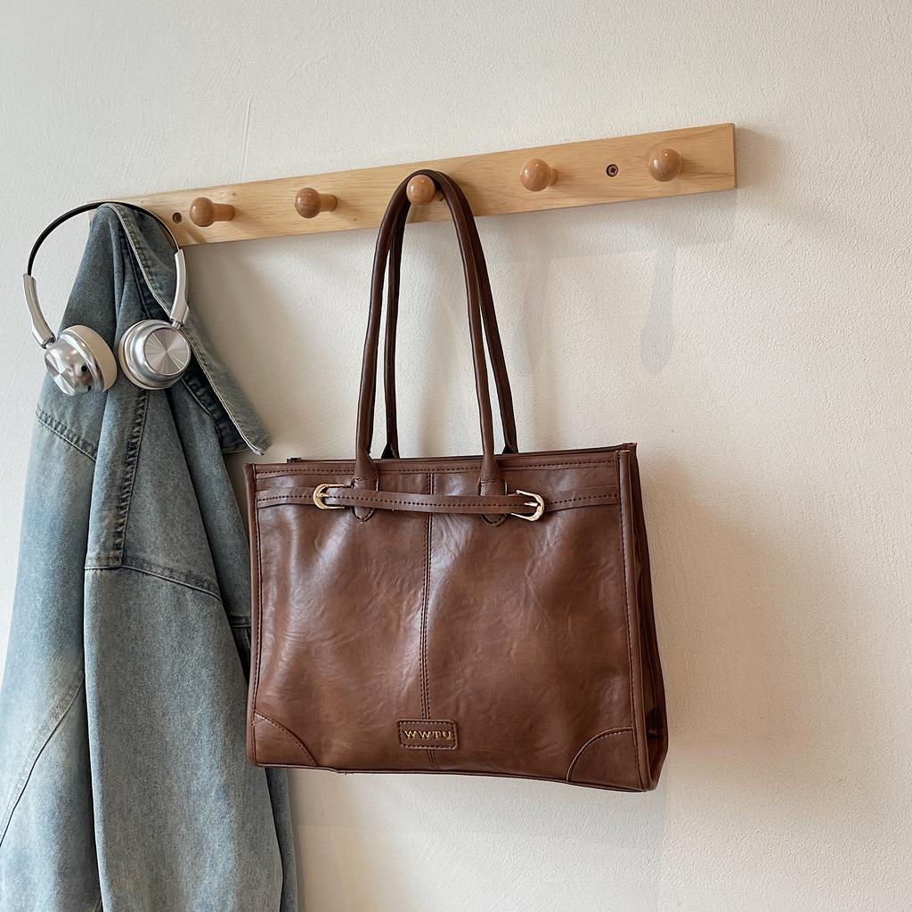 High-end Casual Travel Bags Vintage Large Capacity PU Women's Handbags Simple Letter Shopping Square Single Shoulder Bag