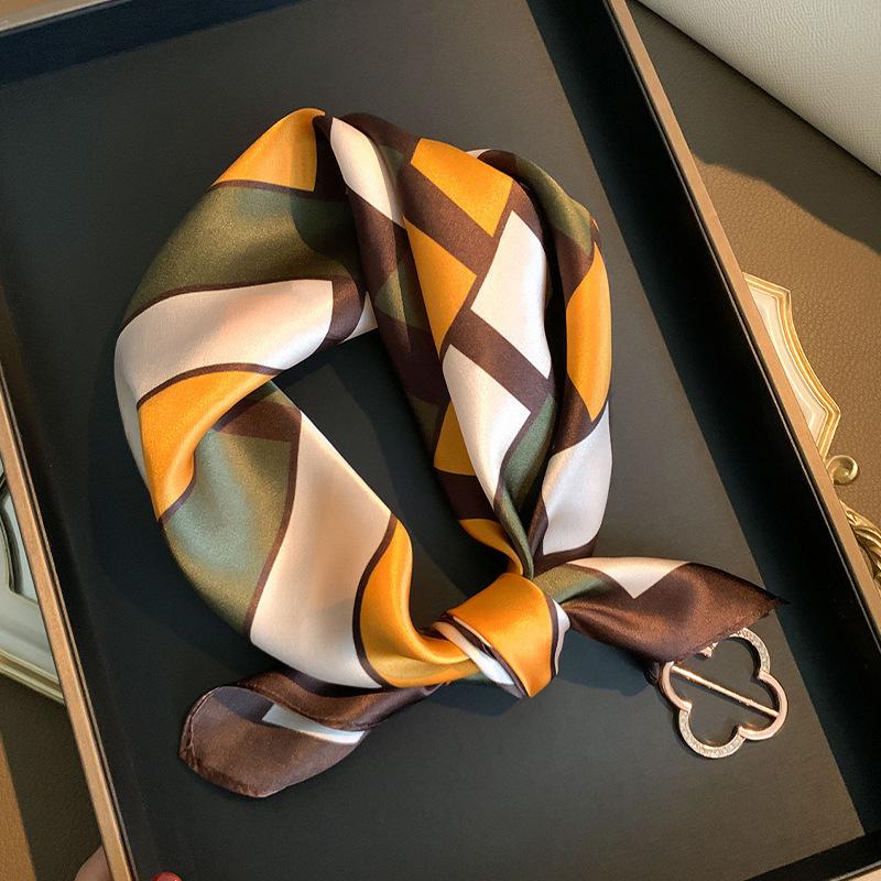 New 100% Real Silk Scarf Women Square Neck Tie Shawls Wraps for Ladies Foulard Scarves Pashmina Female Hijab Bandana bufanda