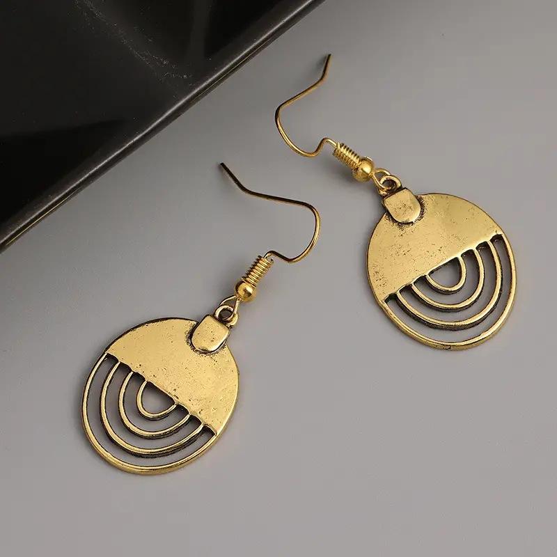 Ethnic Round Bronze Hollow Hook Earrings for Women Vintage Gold Color Metal Semicircle Handmade Personality Dangle Earrings