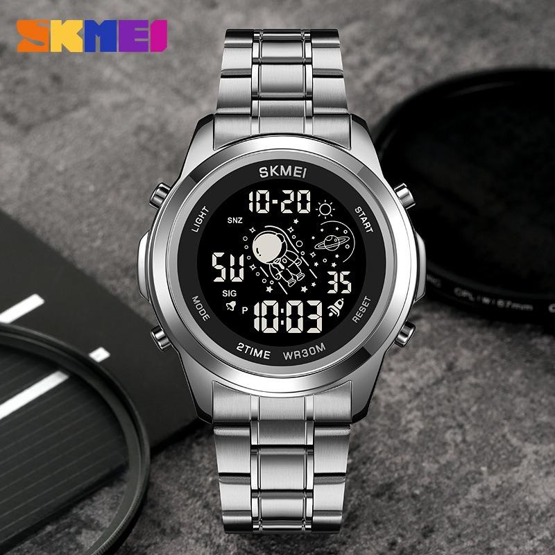 Electronic watch stainless steel belt single display waterproof astronaut interface sports watch male