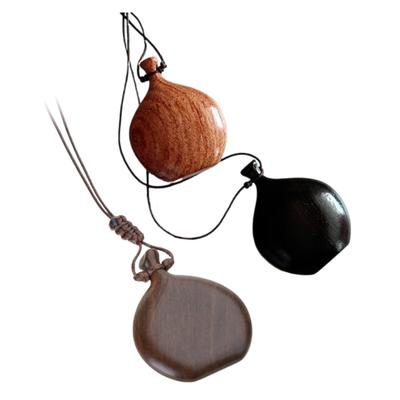 Fashion Wood Carving Wine Bottle Necklace Adjustable Length Necklace Neck Jewelry Suitable for Casual and Formal Wear