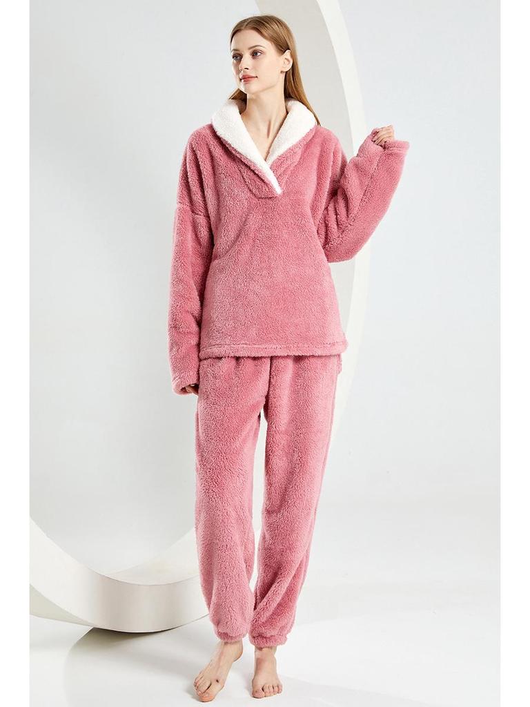 Pijamale de iarnă lungi din pluș pentru femei 2025, Set de homewear de Crăciun european și american, Mărimi mari