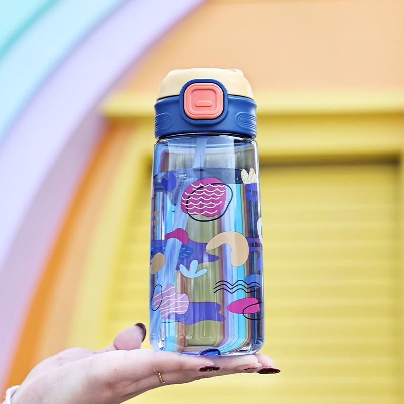 

Бутылка для воды 600 мл с трубочкой для детей и девочек, портативные дорожные бутылки, спортивная кружка для фитнеса, летняя бутылка для холодной воды и сока 600ml синий