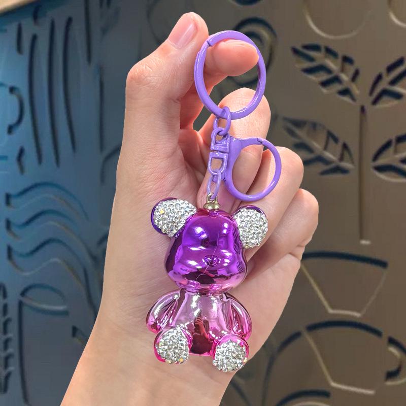 Beaded Rhinestone Sitting Bear Keychain: Little Bear Pendant Gift