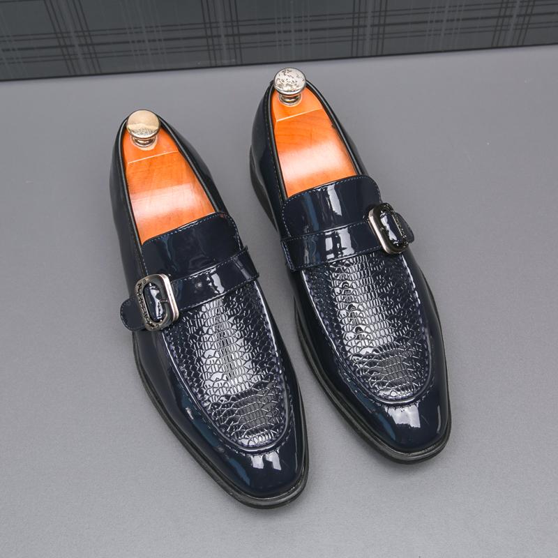 Luxury Good Men Crocodile Pattern Patent Leather Shoes Slip-on Business Leather Loafers Formal Dress Shoes Fashion Evening Shoes