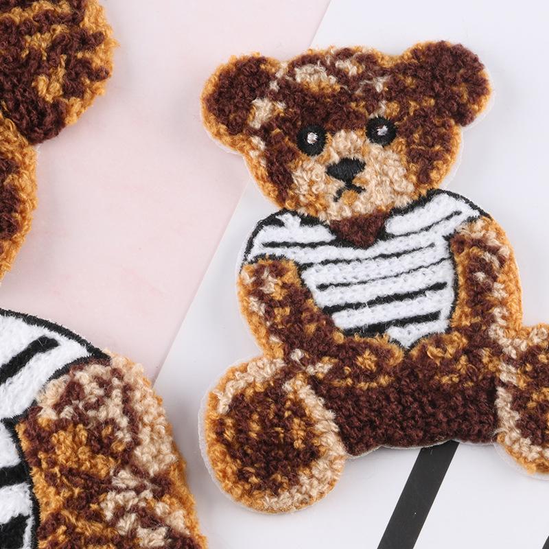Embroidery Label Towel Embroidery Bear Patch Sticker Parent-child Clothing Accessories Badge Cloth Label Embroidery Cloth Sticker