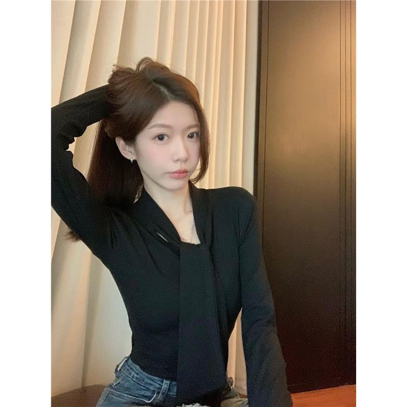Autumn and Winter T-shirt Bottoming Shirt for Women Slim Fashionable and Versatile Short Top