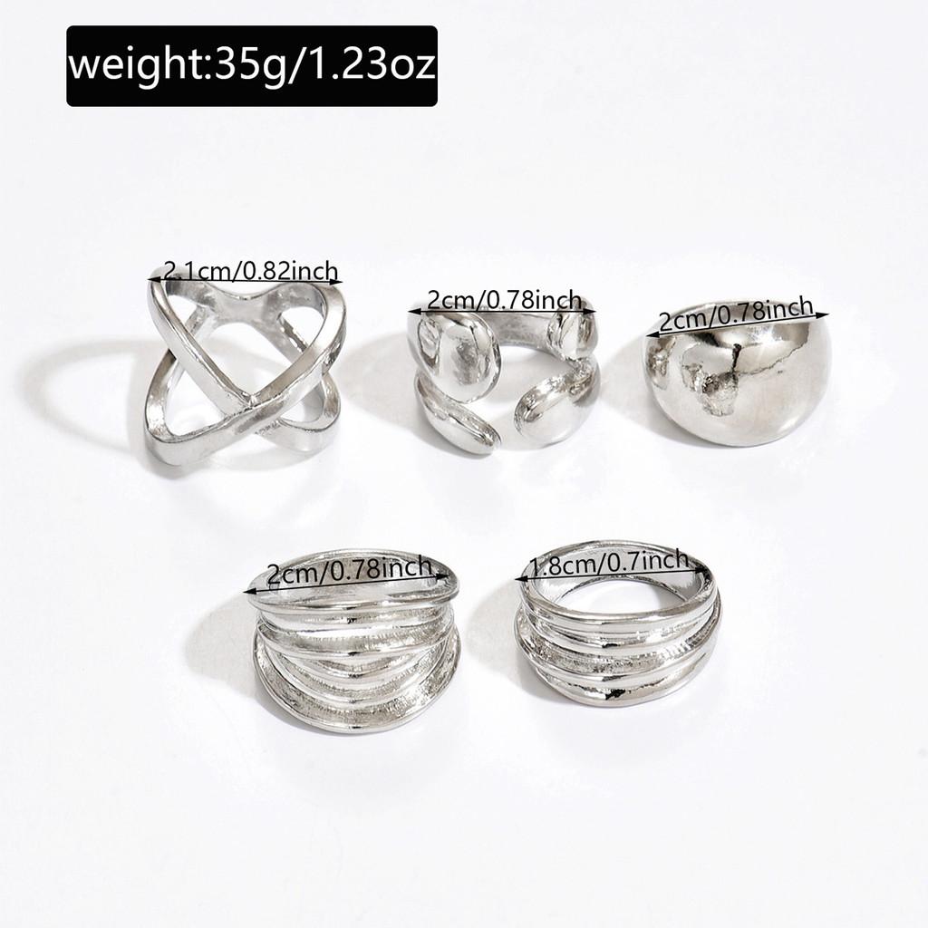Modern Retro Metal Ring Stack For Women Featuring Geometric Lines For Daily Wear