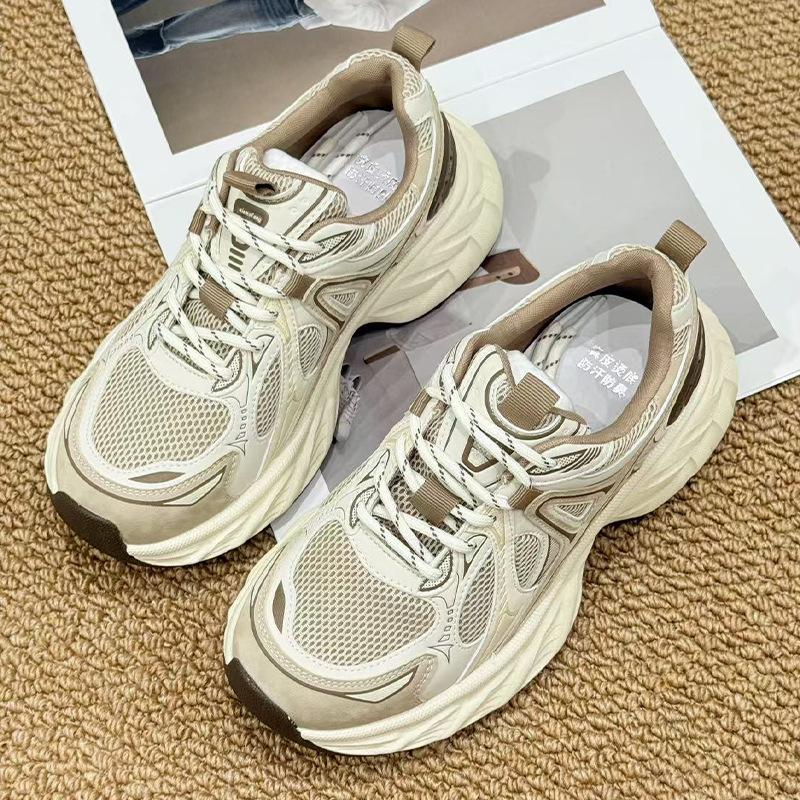 

Кроссовки папы для девочки 2025 лето новые маленькие кроссовки подошва из присоски сетка дышащие женские туфли универсальная обувь детская 39 слюда