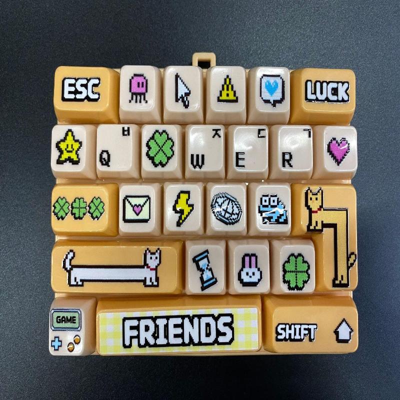 26-Key Cap Keychain Anti-Stress Keycap Clicker Keyboard Fidget Clicker Bag Charm Keychains Keyboard Keychain 1Pc